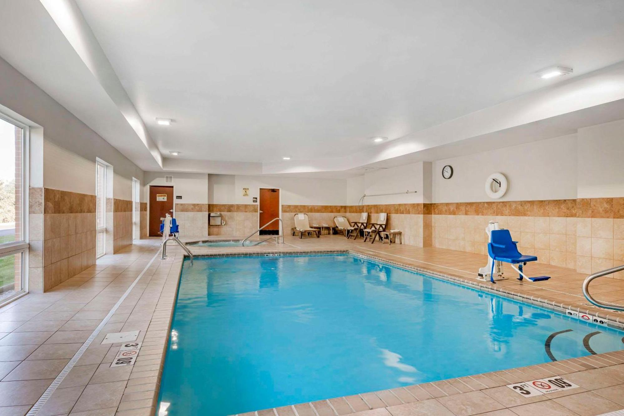 Comfort Inn & Suites Porter Near Indiana Dunes Exteriér fotografie